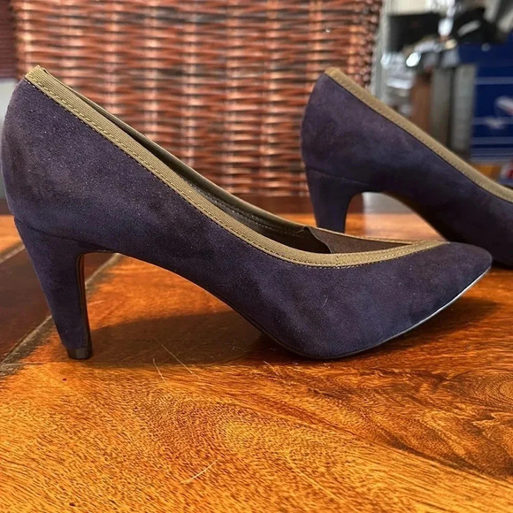 Lori Goldsmith heels great colors EUC size 6.5 - Picture 2 of 9